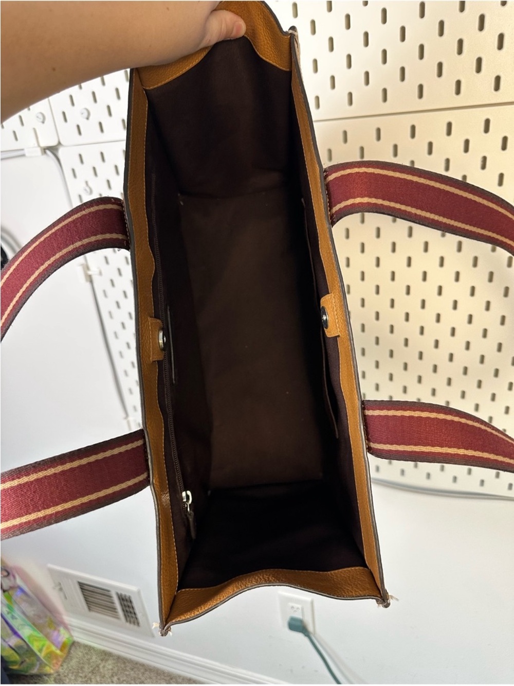 Coach Large Smith Tote in Brown Pebble Leather (CM716, Batch/Factory: J2377 - Picture 10 of 16